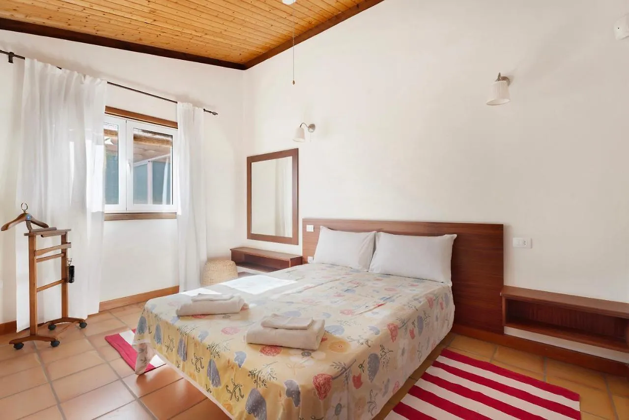 Holiday home Finca La Calabacera Casa Amarilla By Paramount Holidays Guia de Isora  Spain